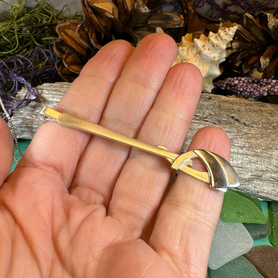 Modern Celtic Knot Necklace