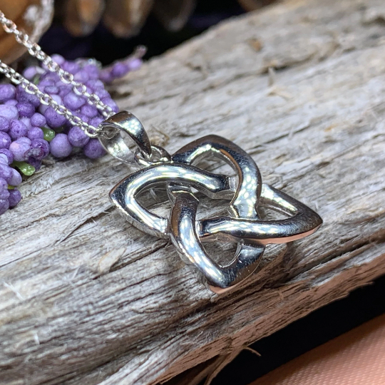 Elyssa Celtic Knot Necklace