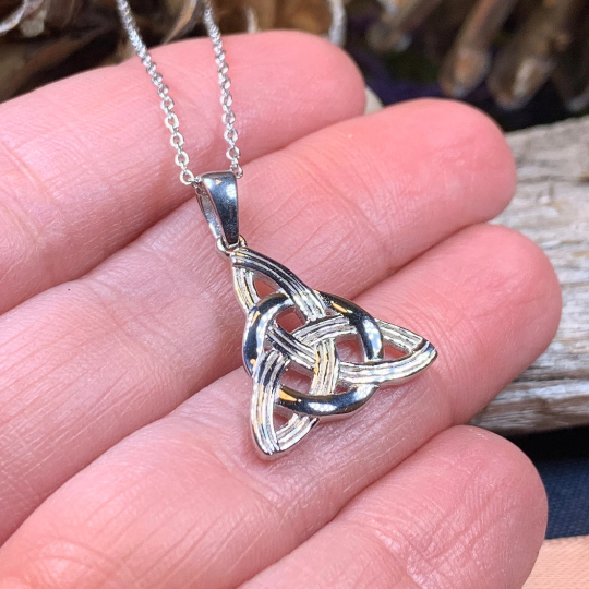 Vanessa Trinity Knot Necklace