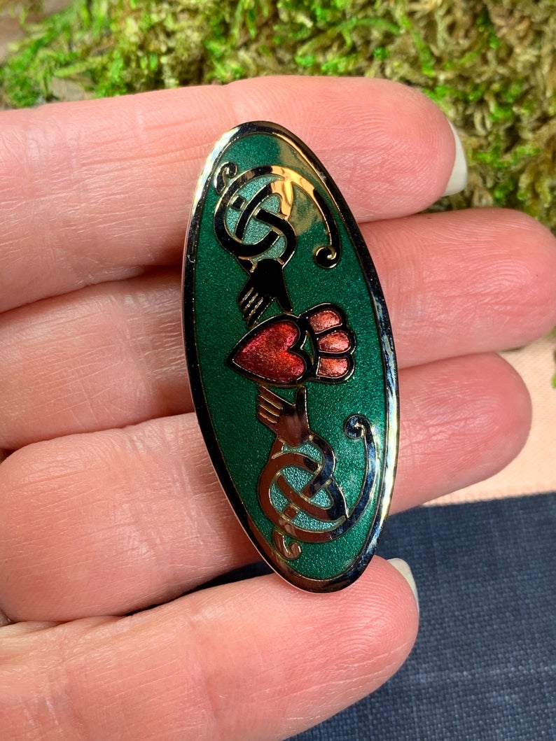 Enamel Oval Irish Claddagh Brooch