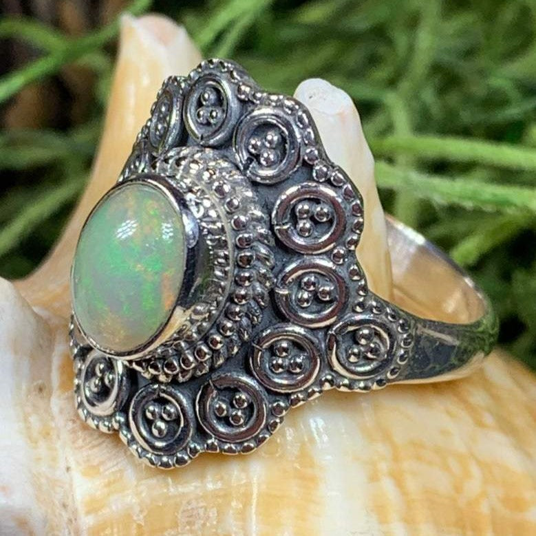 Celtic Queen Ring