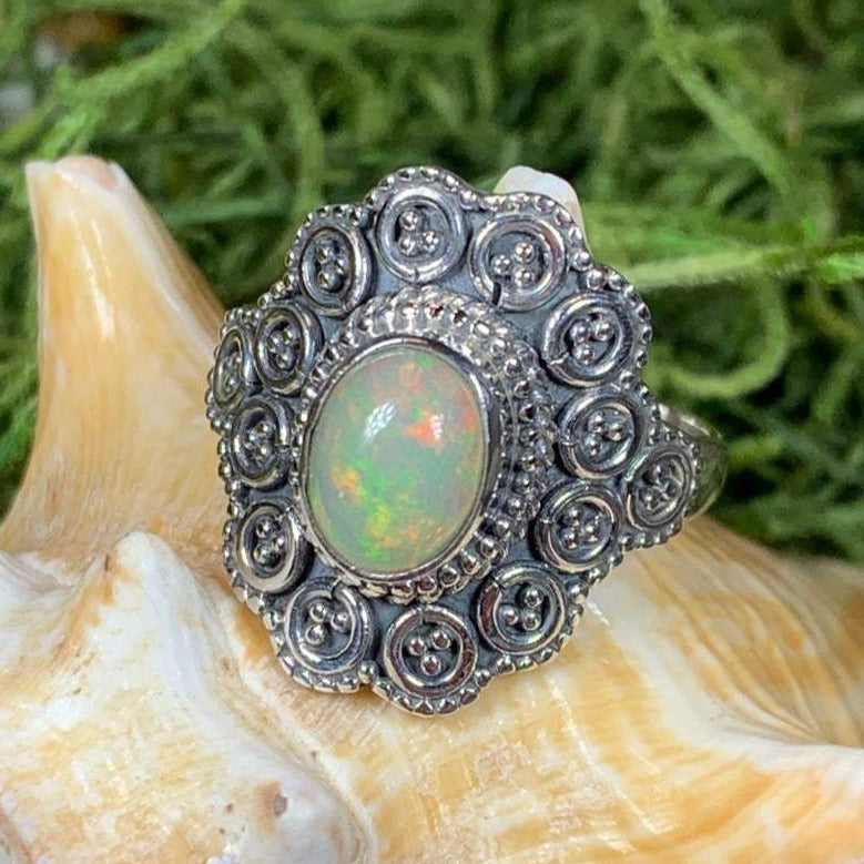 Celtic Queen Ring