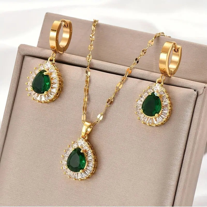 Timeless Green Elegance Jewelry Collection