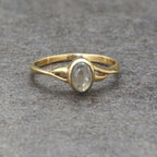 Elegant 14K Stone Ring