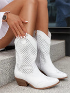 Taren | Orthopedic Boots