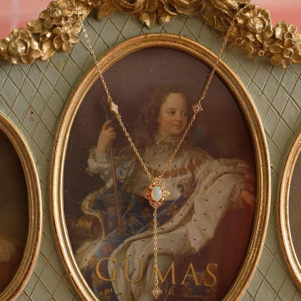 Olivenorma Vintage Petals Opal 14k Gold Necklace