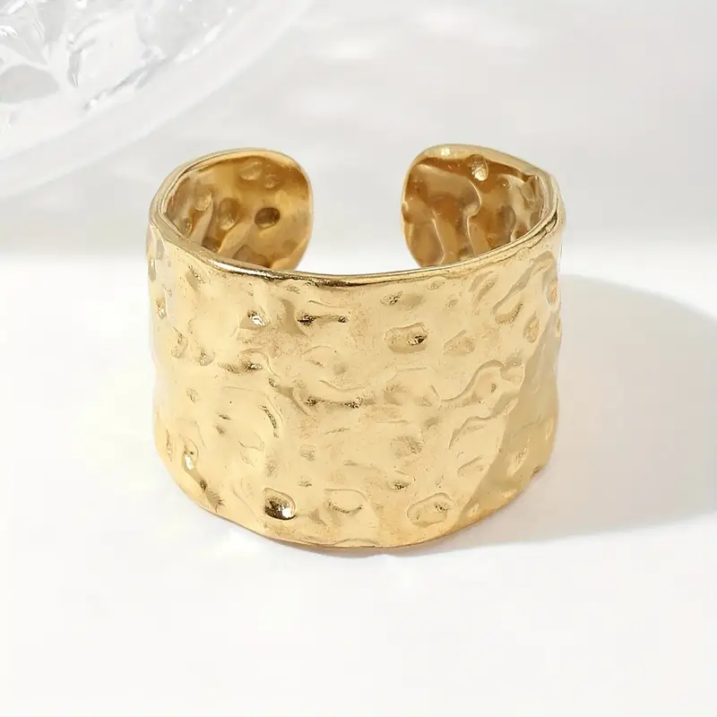 Golden Band Bracelet