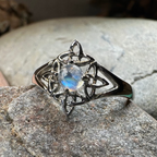 Celtic Starshine Moonstone Ring
