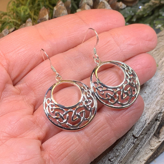 Evanora Celtic Knot Earrings