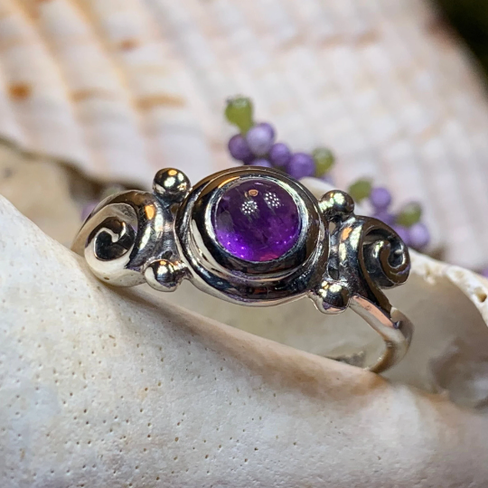 Jillian Celtic Knot Ring