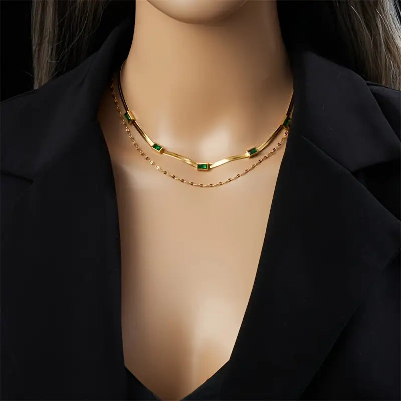 Vintage Gold Double-Layer Emerald Charm Necklace