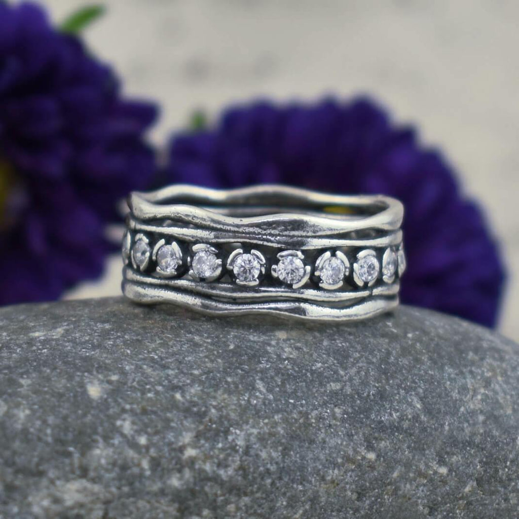 Glisten Up Girl Ring