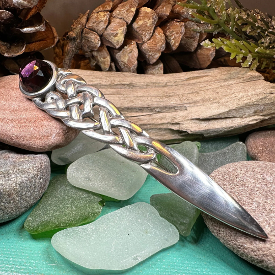 Overton Celtic Knot Kilt Pin