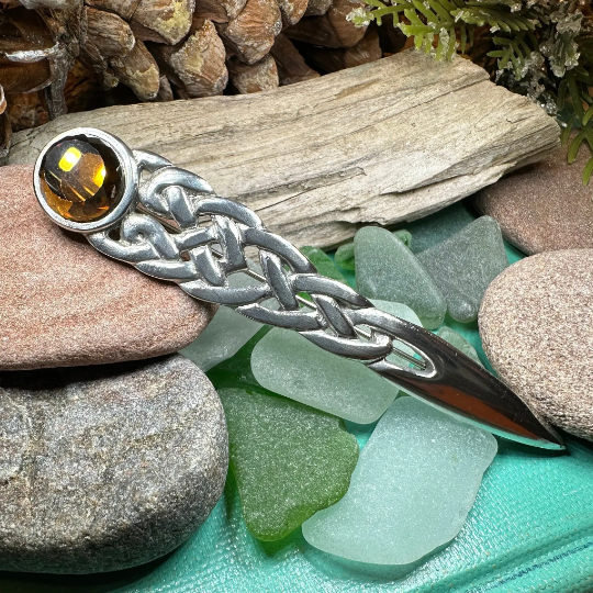 Overton Celtic Knot Kilt Pin