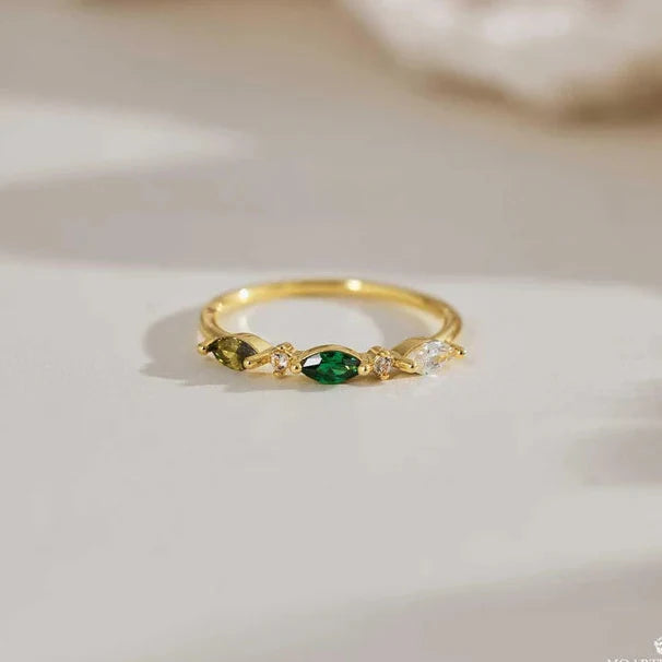 Minimalist Green Zirconia Gold Ring