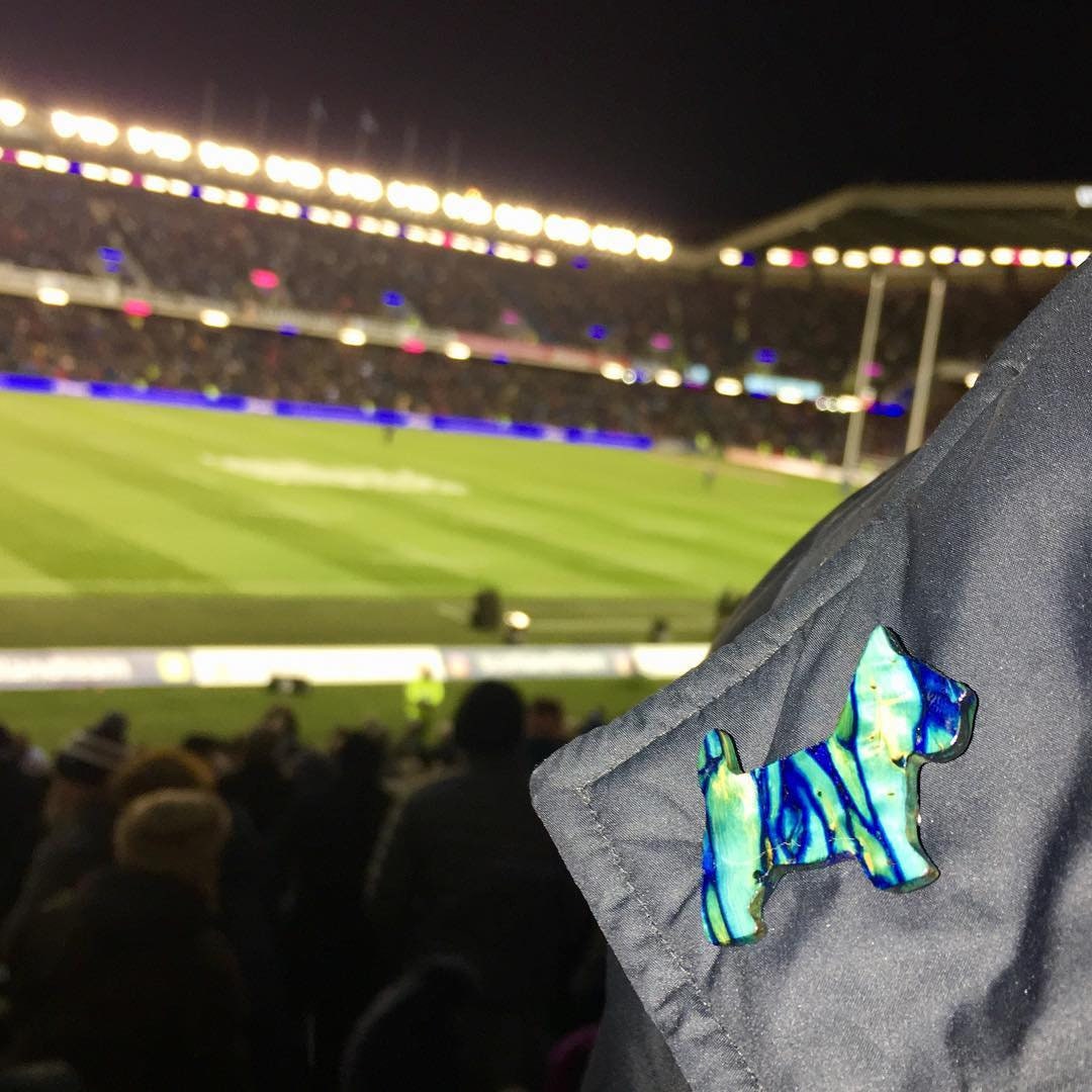 Heathergems Dog Scottish Brooch