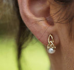 Trinity Knot Pearl Post Earring