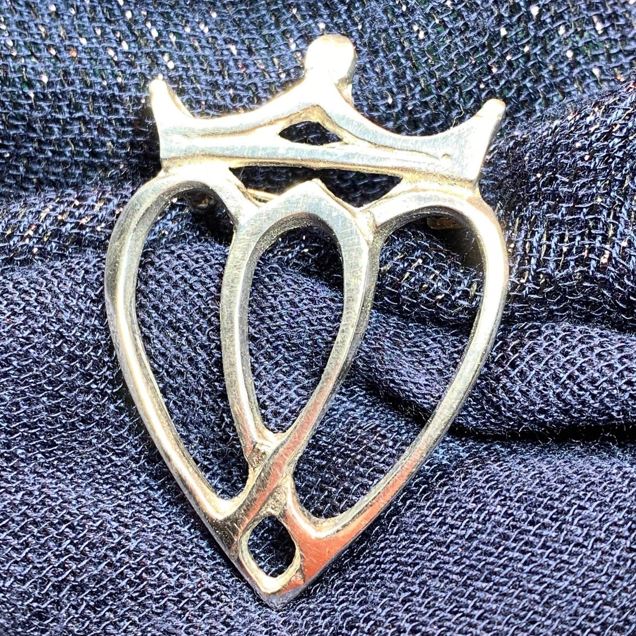 Jocasta Luckenbooth Brooch