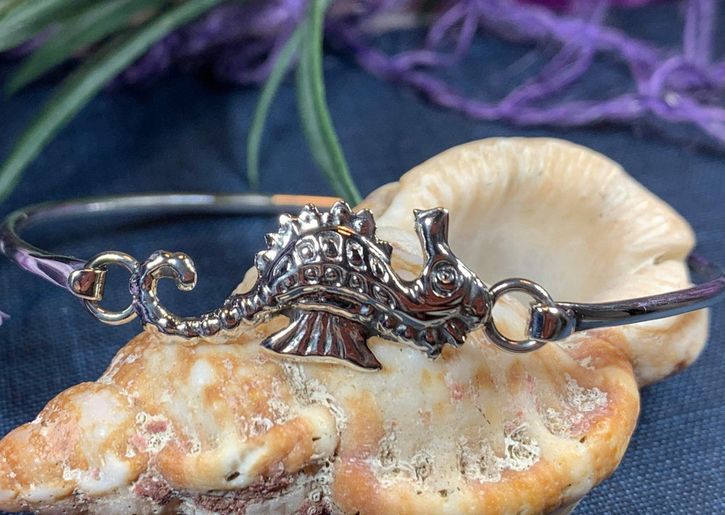 Sweet Seahorse Bracelet