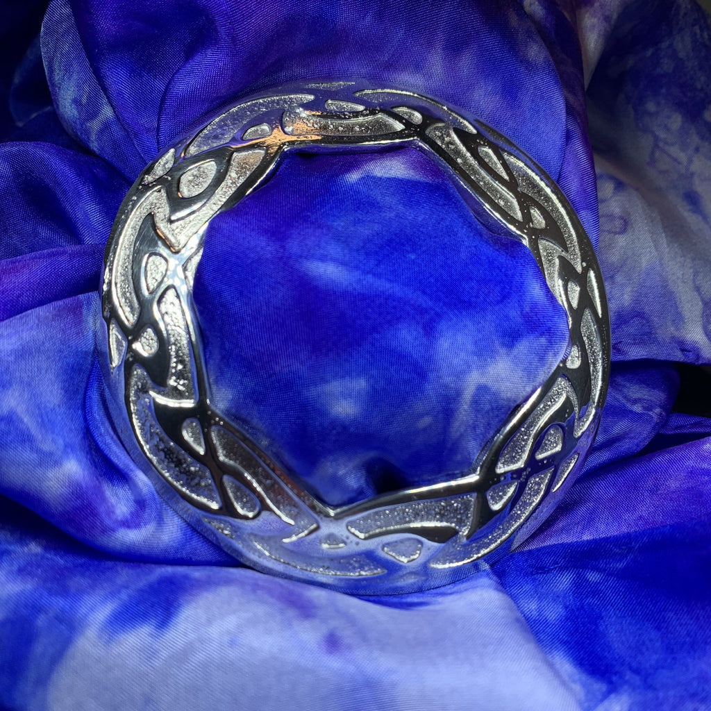Large Celtic Knot Scarf Ring
