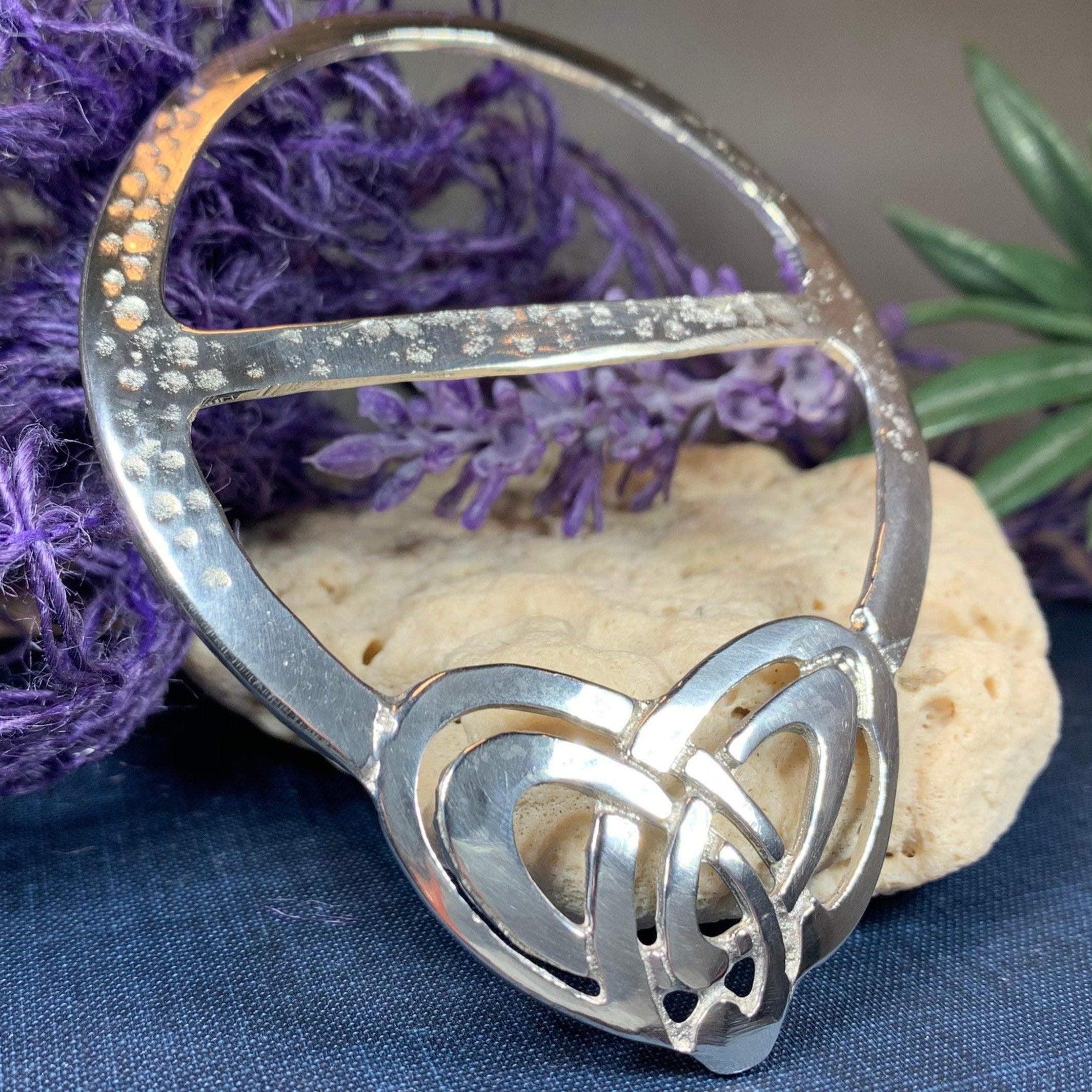 Celtic Double Heart Scarf Ring