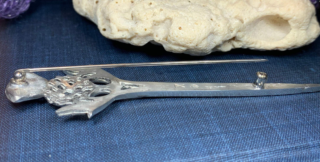 Dalwhinnie Thistle Kilt Pin