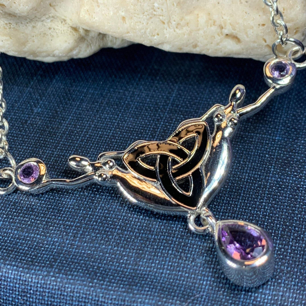 Trinity Knot Goddess Necklace