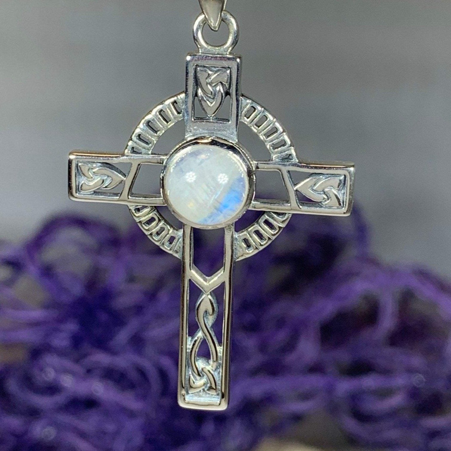 Lanis Celtic Cross Necklace