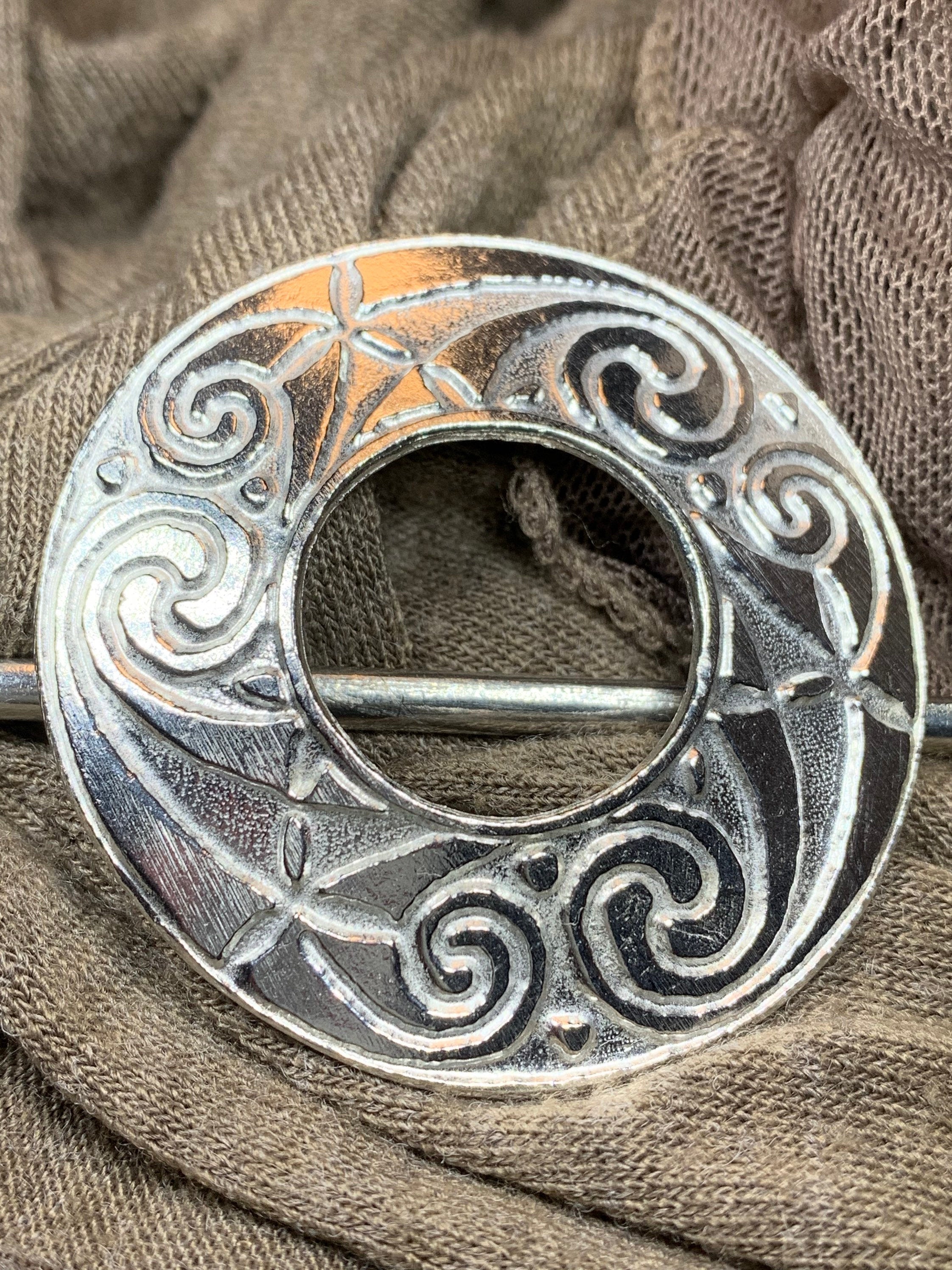 Blair Celtic Scarf Ring