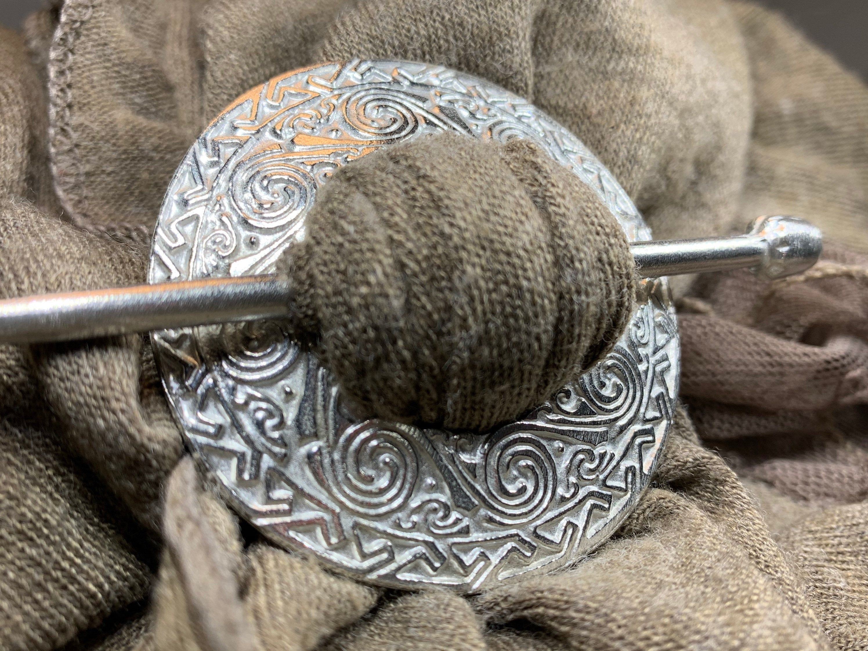 Isla Celtic Scarf Ring