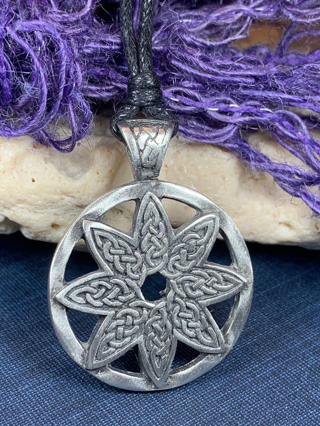 Celtic Knot Flower Necklace