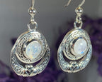 Tess Claddagh Earrings