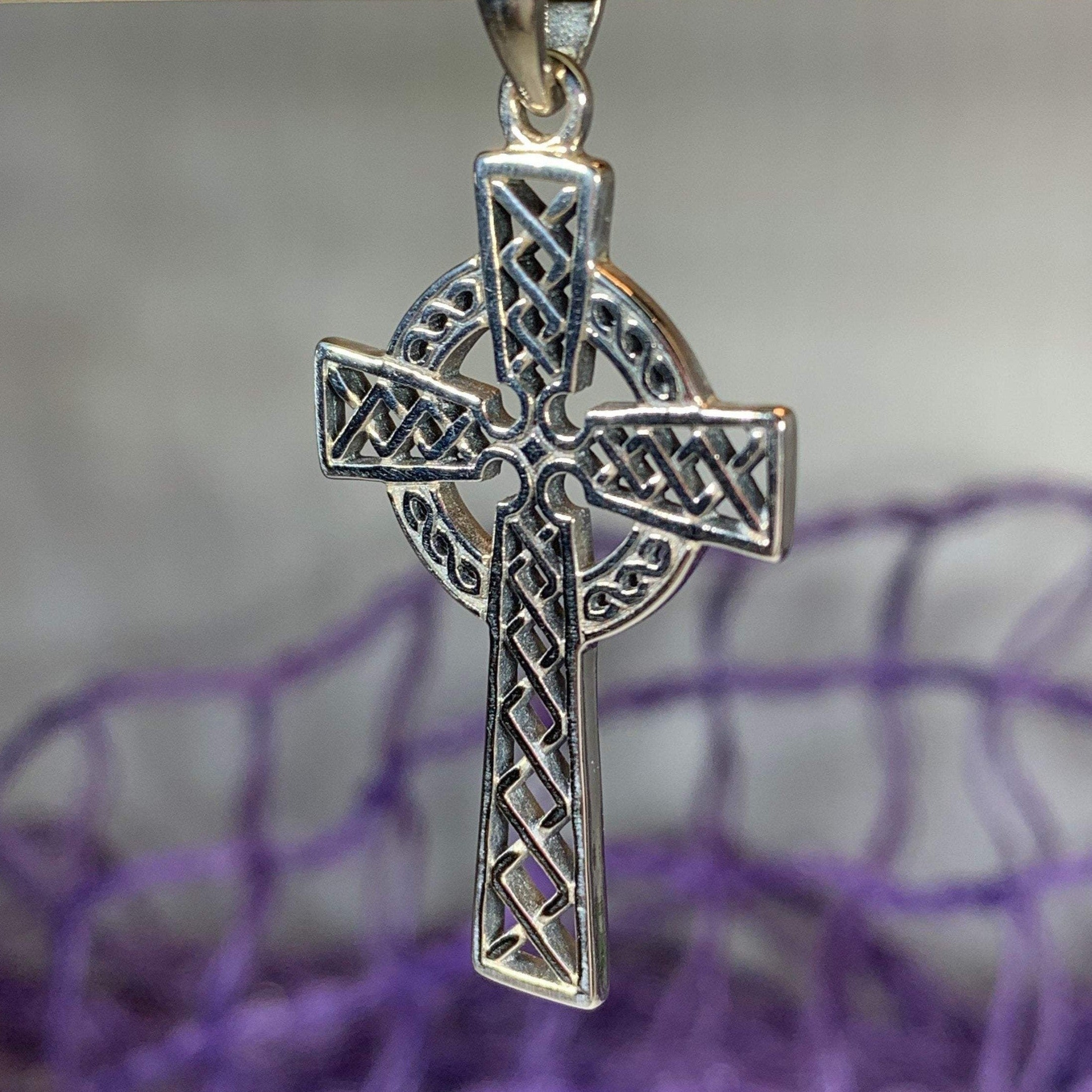 Foellan Celtic Knot Cross Necklace