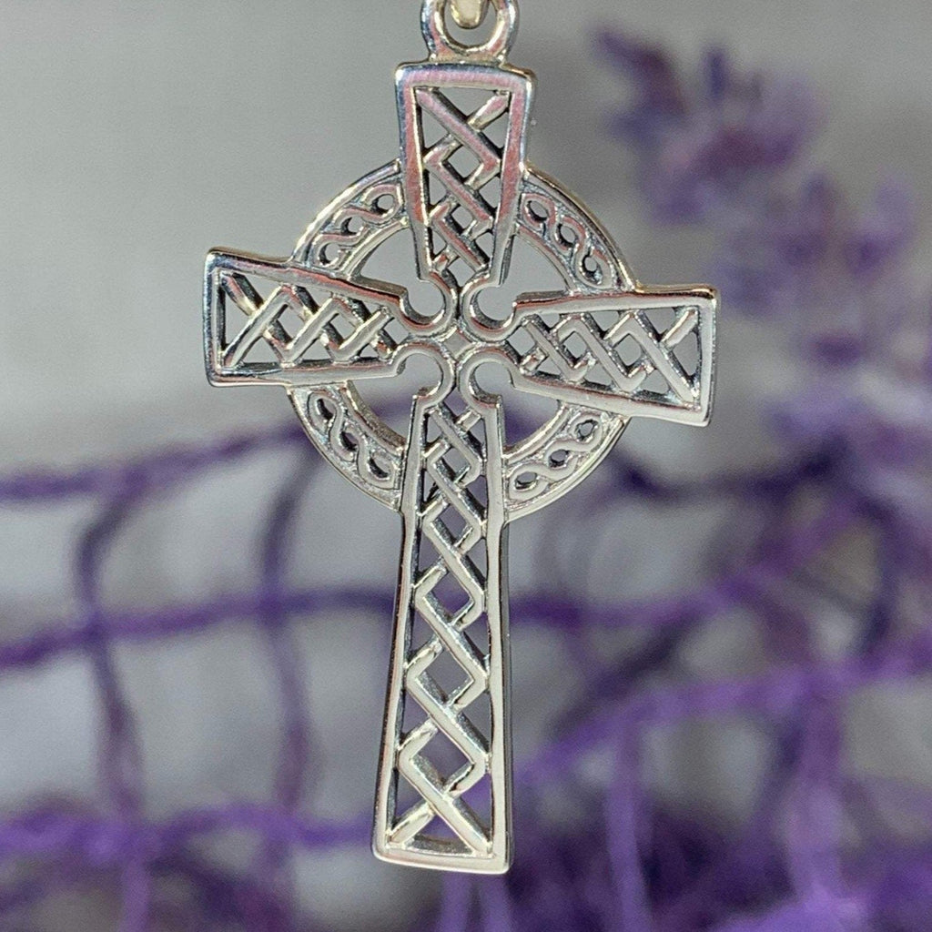 Foellan Celtic Knot Cross Necklace