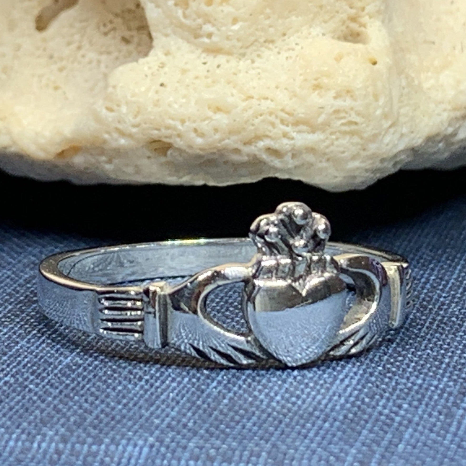 Carrigeen Claddagh Ring