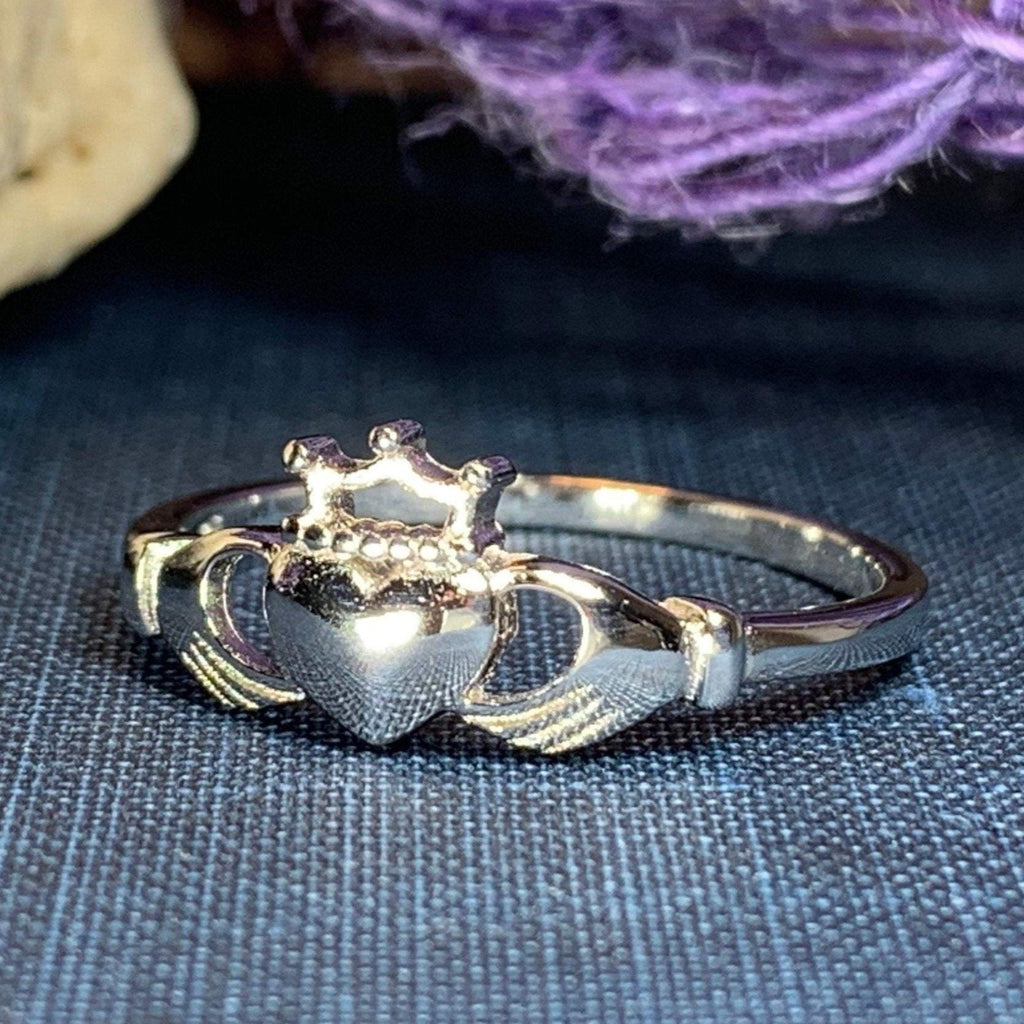 Bantry Claddagh Ring