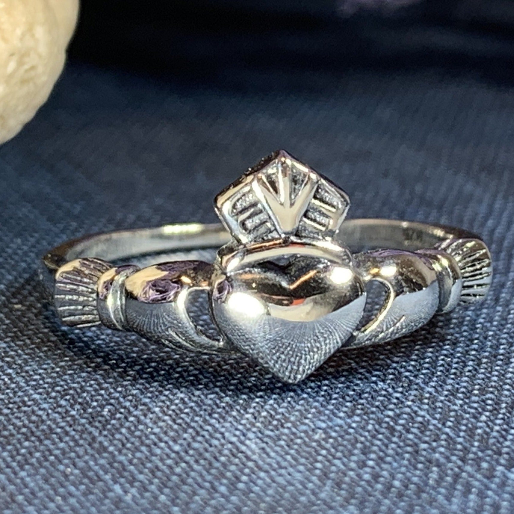 Dunlavin Claddagh Ring