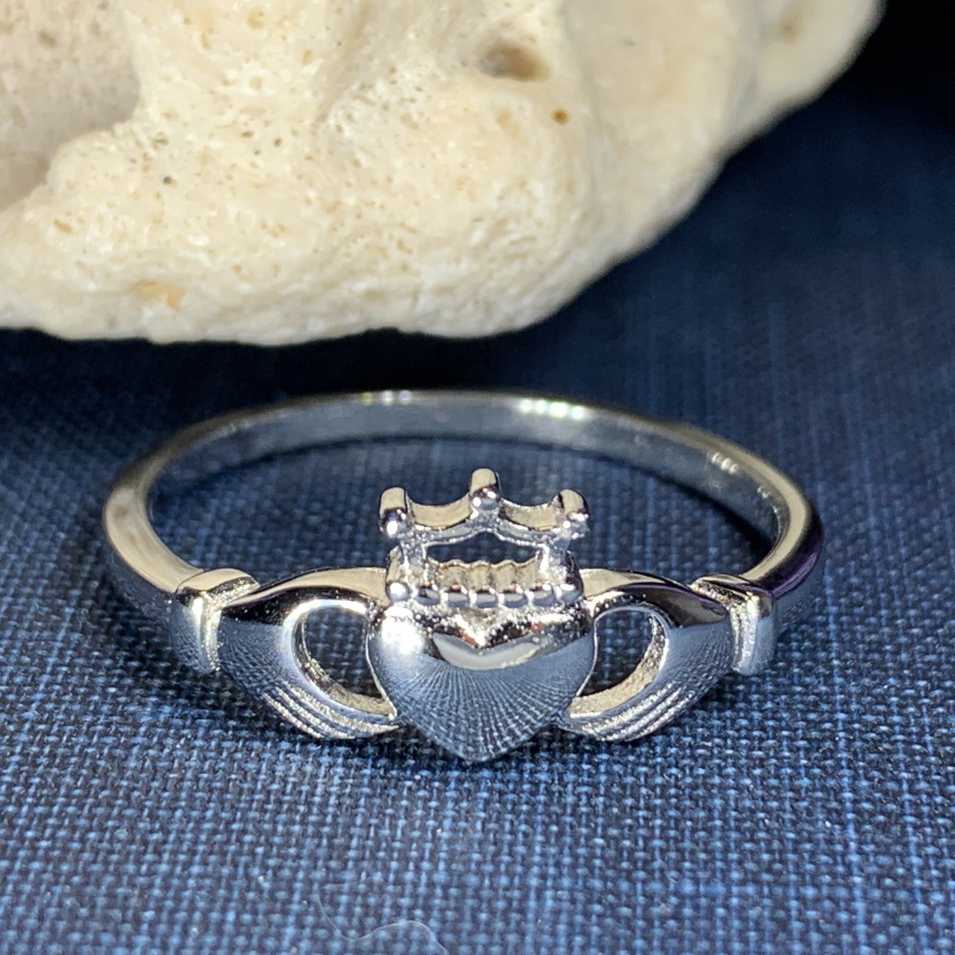 Bantry Claddagh Ring