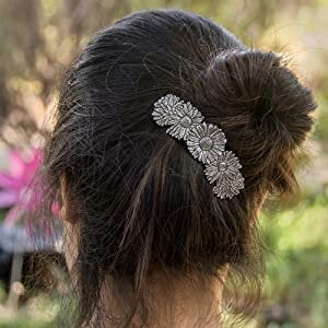 Daisy Hair Clip
