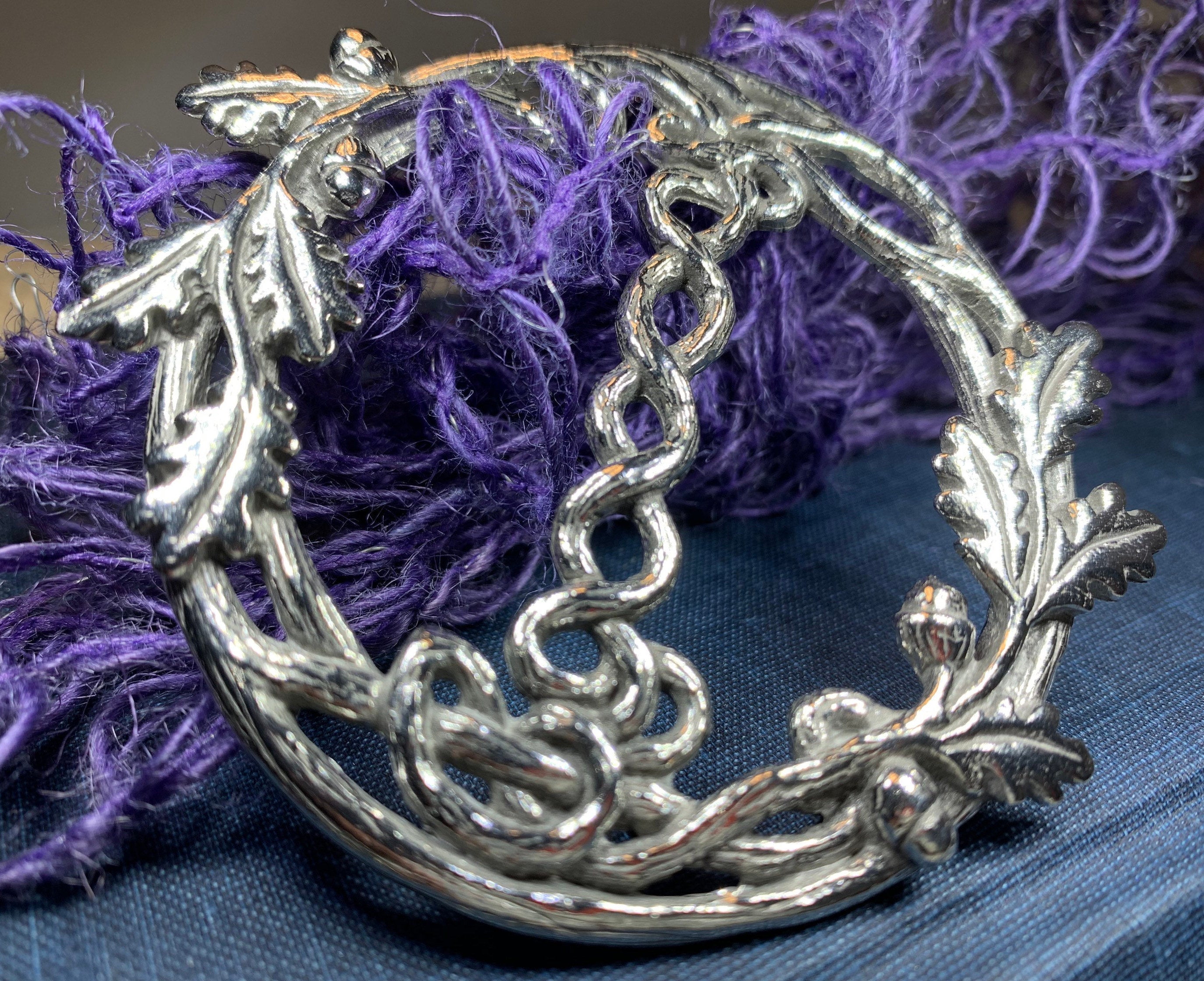 Pewter Oak Leaf & Acorn Scarf Ring