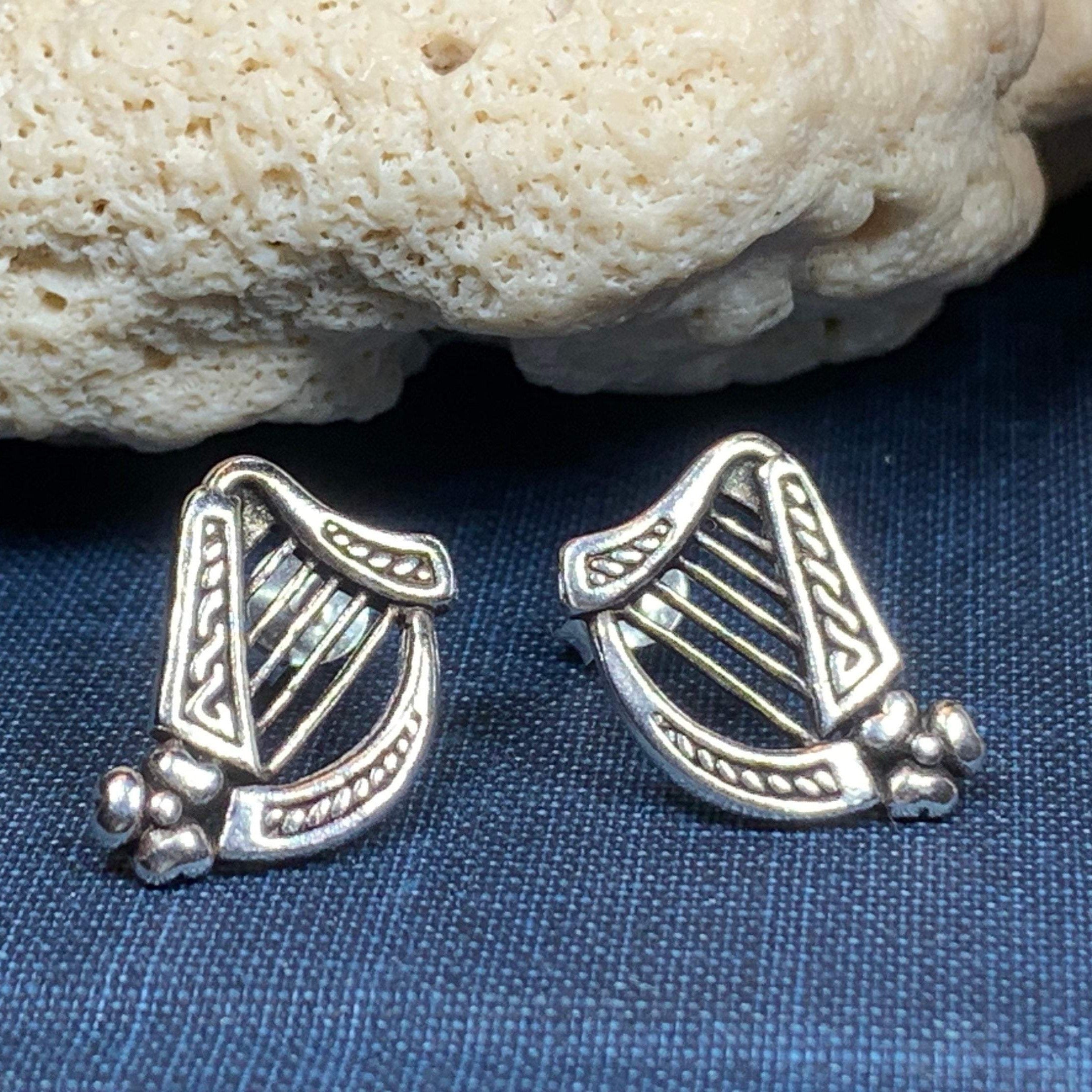 Cian Harp Post Earrings