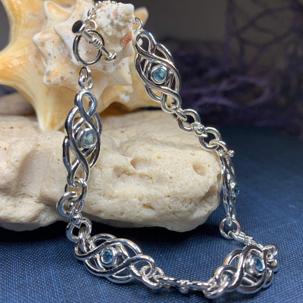 Kennocha Love Knot Bracelet