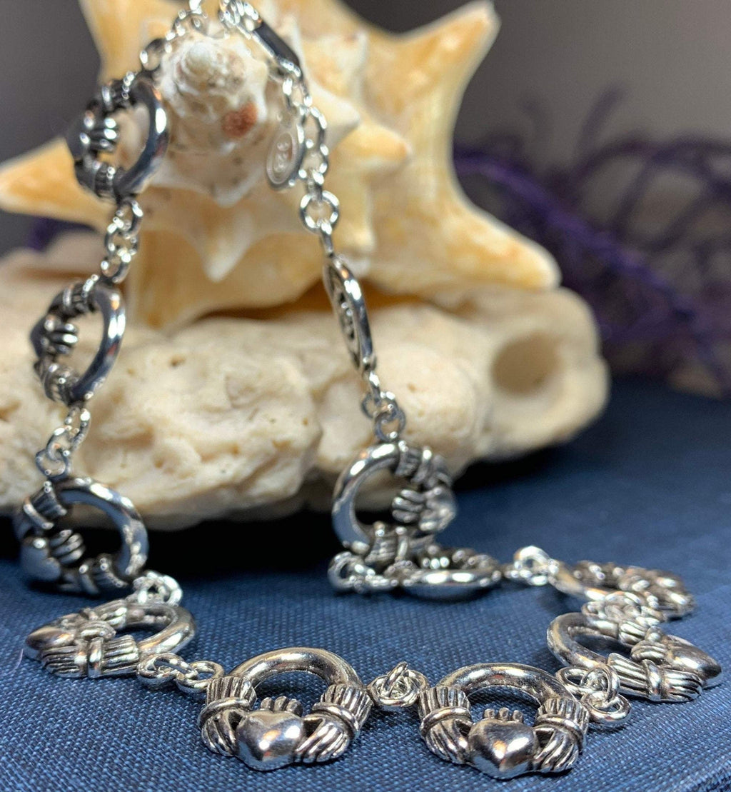 Fianna Claddagh Bracelet