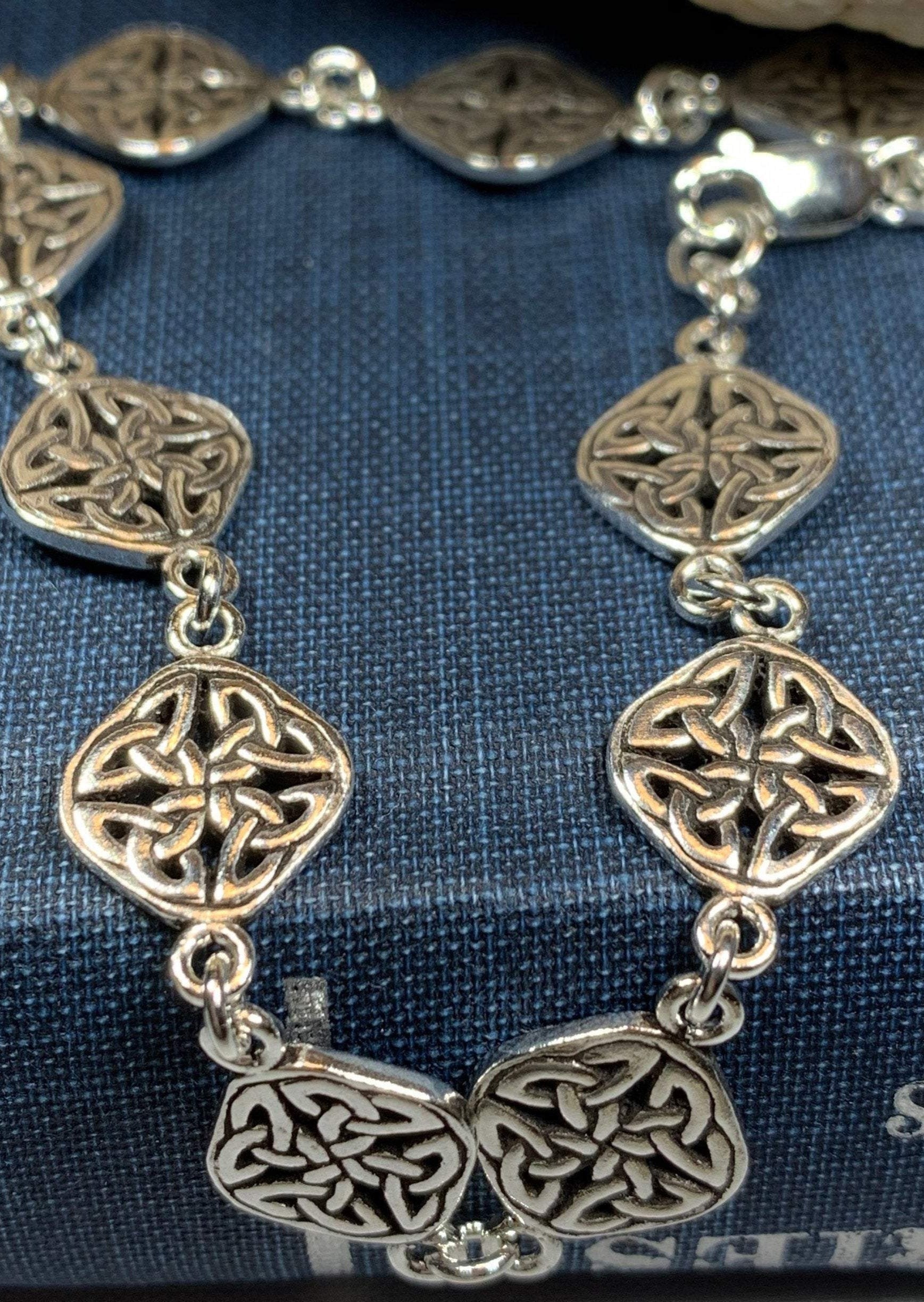 Mae Celtic Knot Bracelet