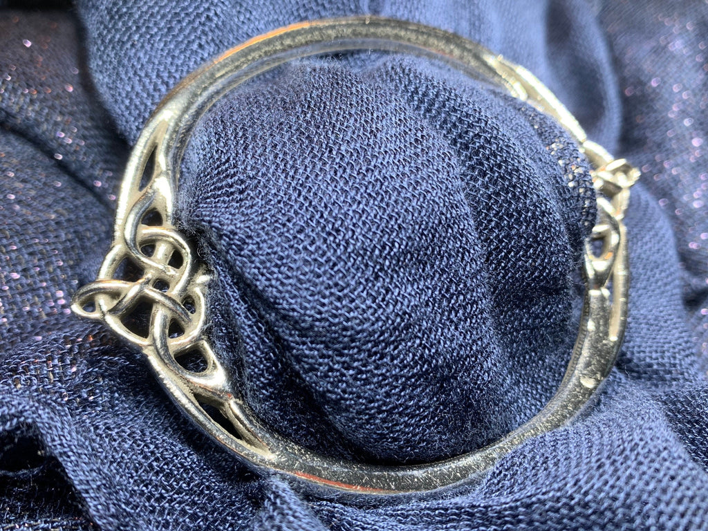 Noelle Celtic Knot Scarf Ring