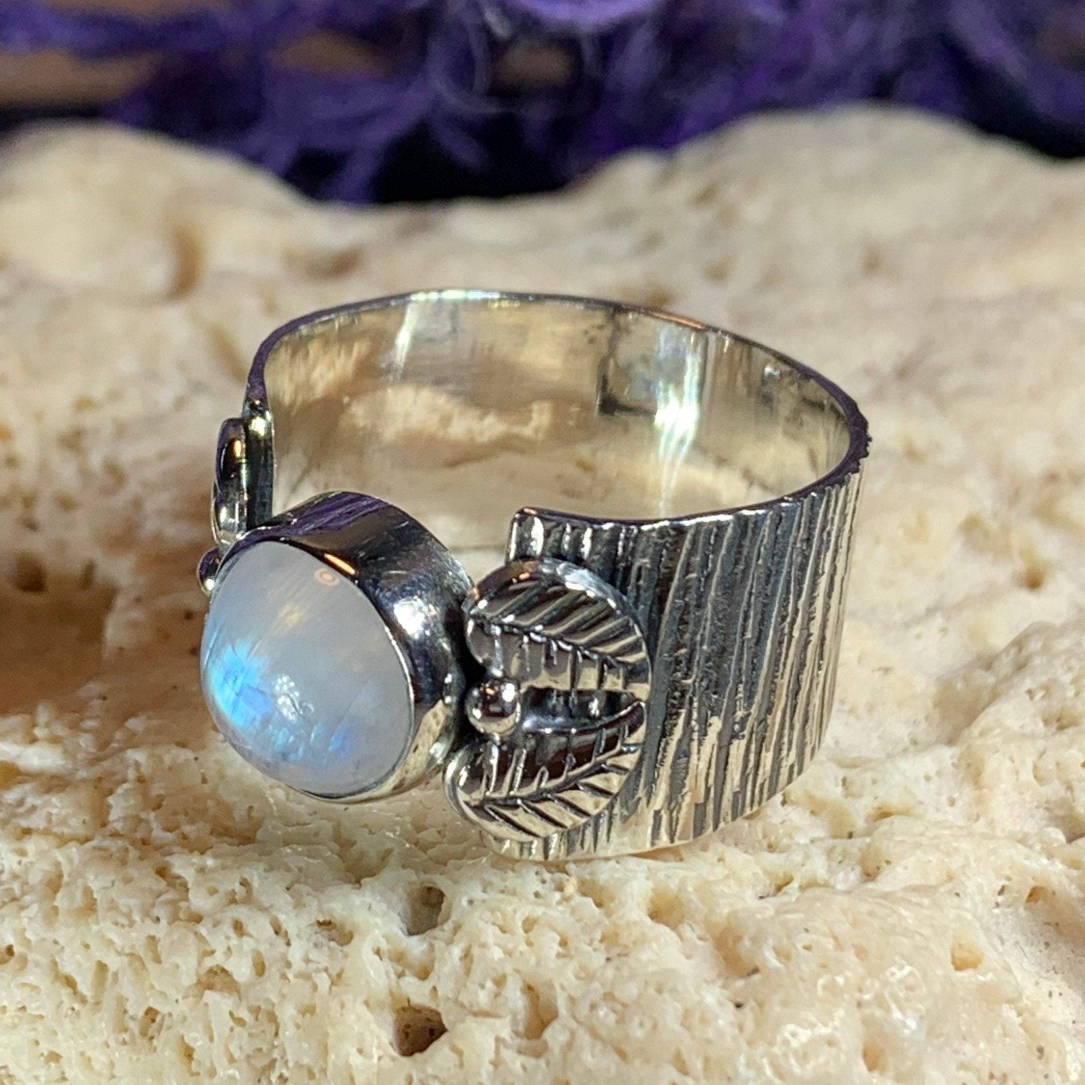 Colm Celtic Leaf Ring