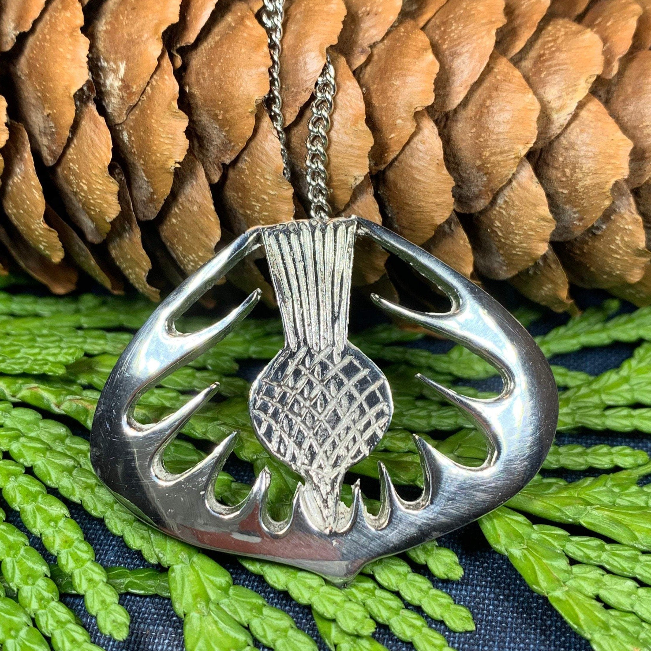Mackenzie Thistle Necklace