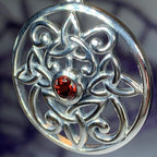 Oifa Trinity Knot Necklace