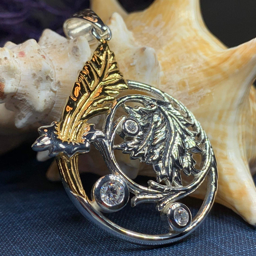 Lady of the Mist Flower Necklace