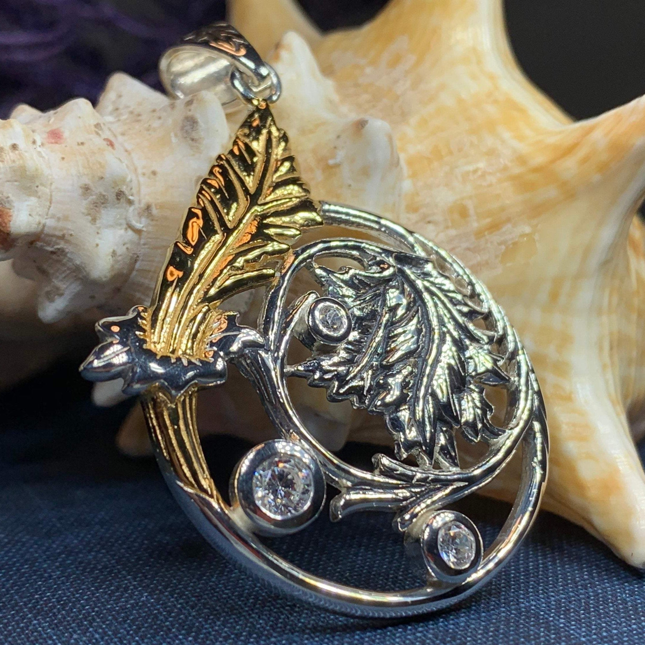 Lady of the Mist Flower Necklace